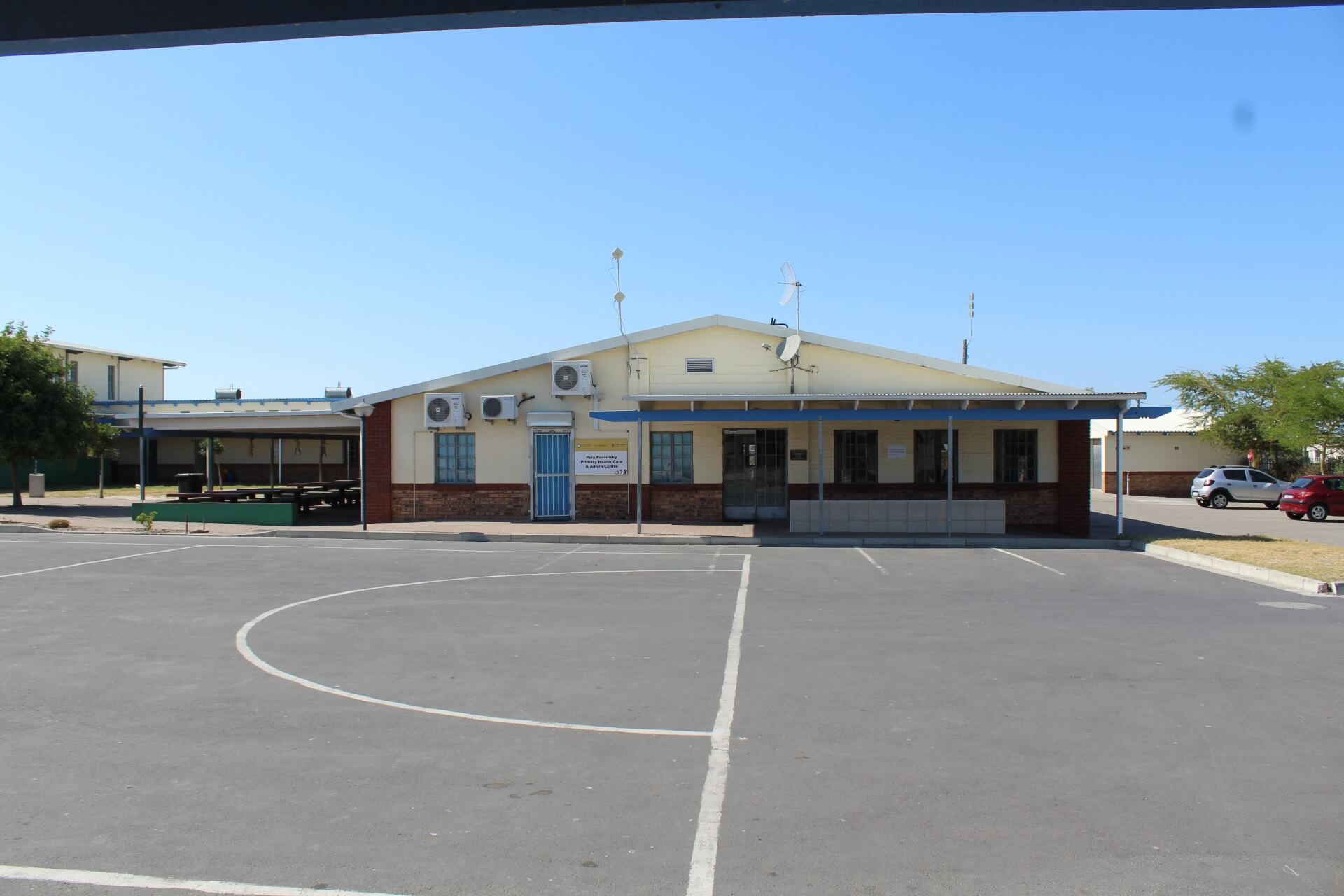 Zolile Malindi, Mfuleni centre building